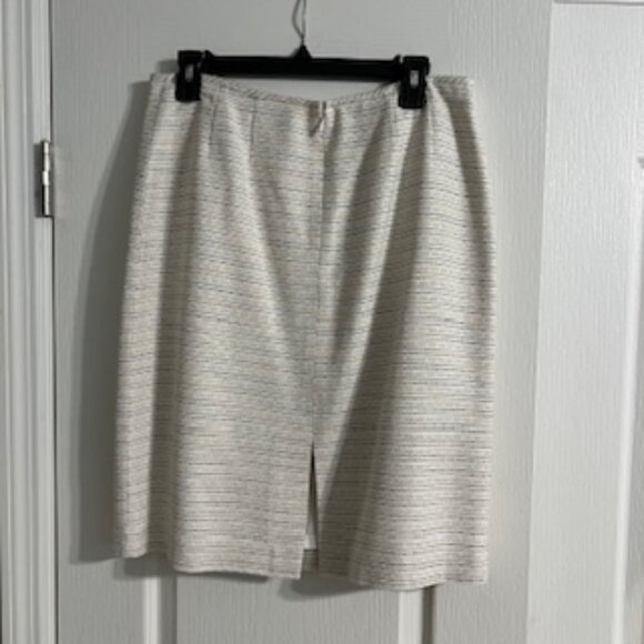 Alex Marie Women's Lined Pencil Skirt Slit Back 10 - Picture 2 of 16